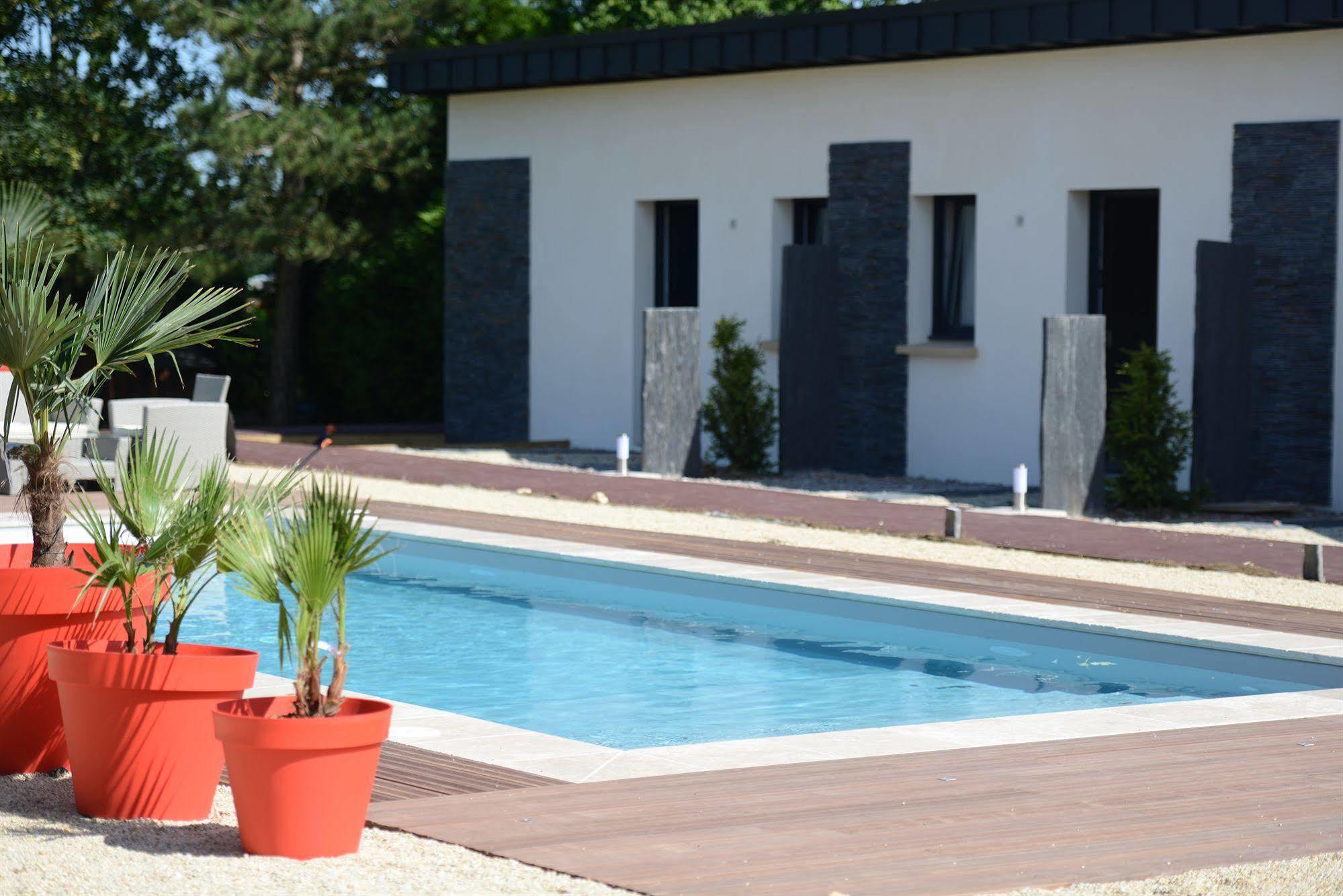 Hostellerie De La Renaissance - Teritoria Argentan Buitenkant foto